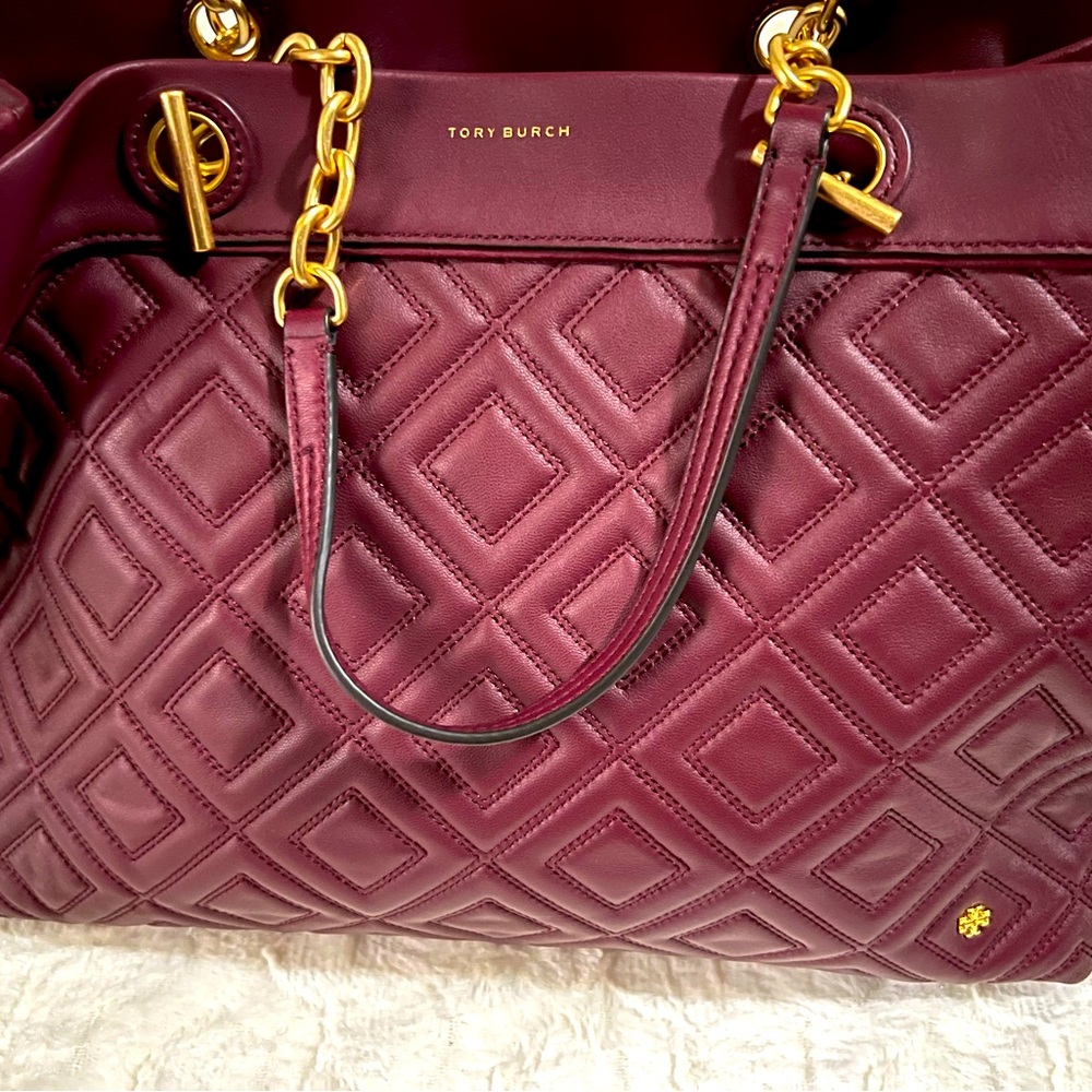 Like New Tory Burch handbag